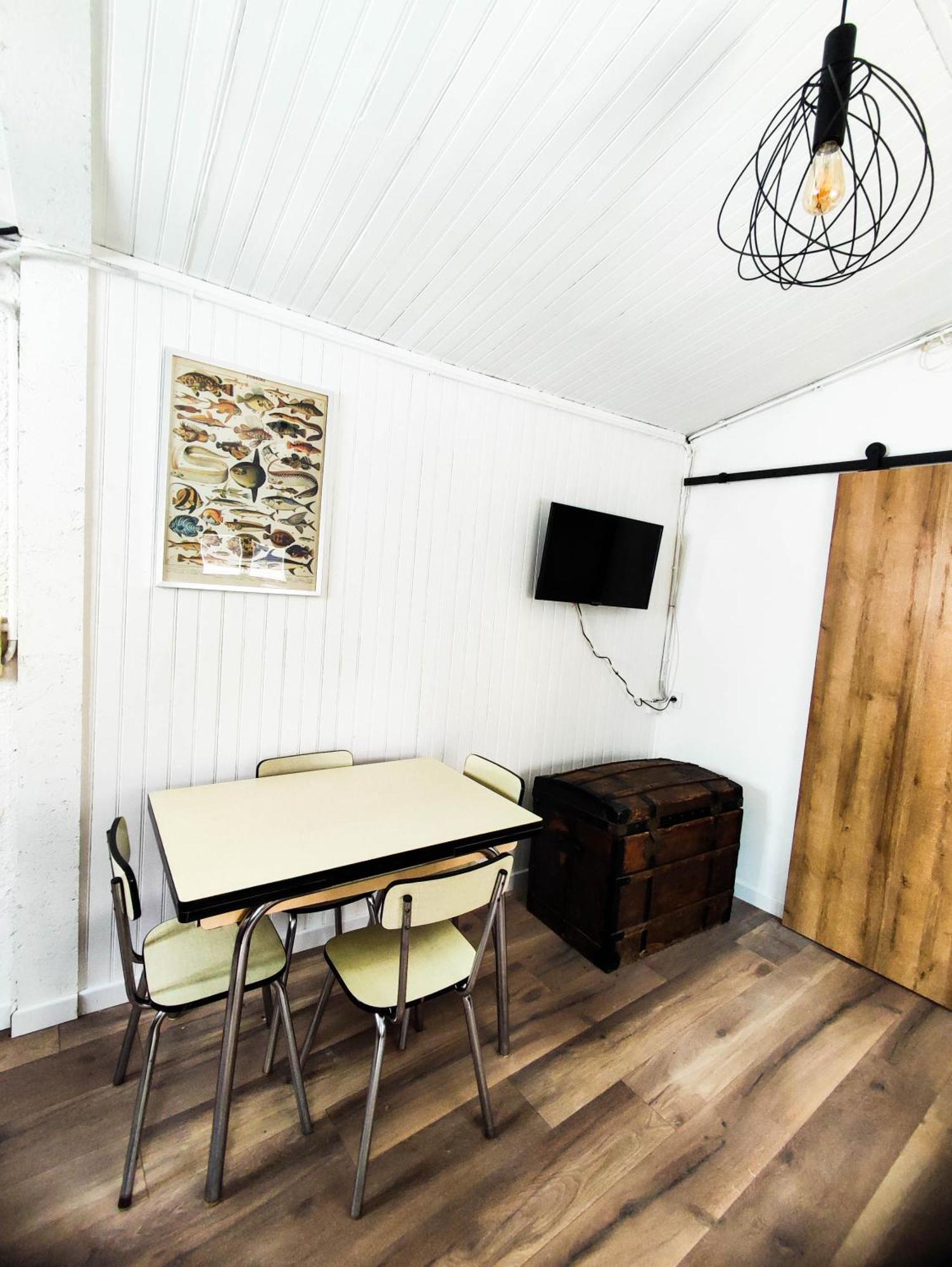 Maisonnette De Pecheur Chauffee Et Climatisee Пор-ла-Нувель Экстерьер фото